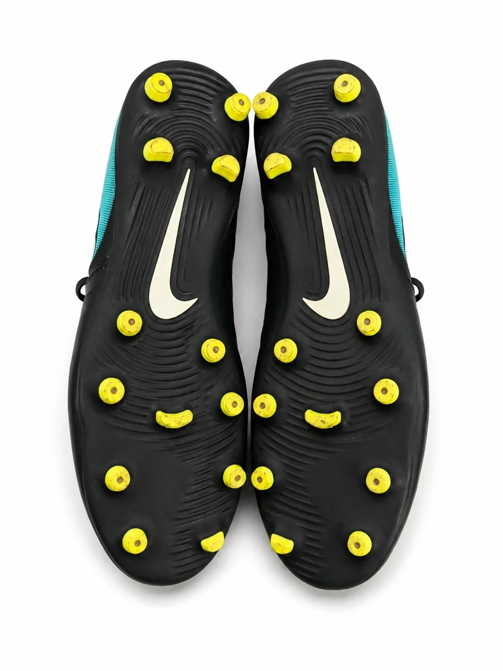 Nike Mercurial Victory VI FG Soccer Cleats – Men’s Size 9